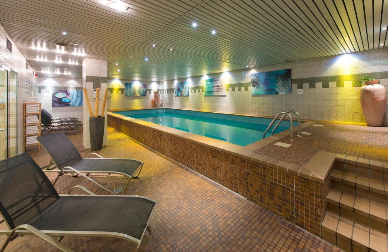 Leonardo Hotel Koeln Luaran gambar