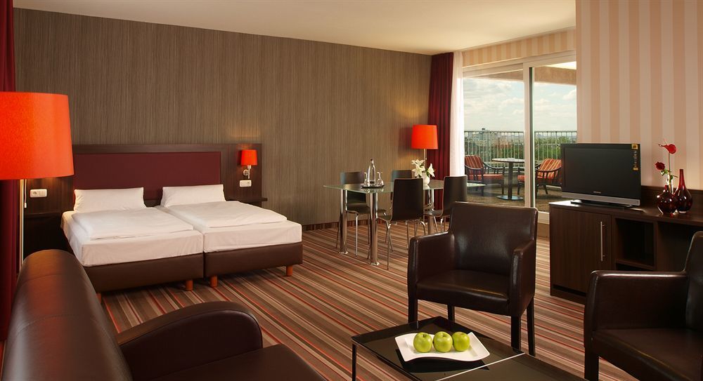 Leonardo Hotel Koeln Luaran gambar